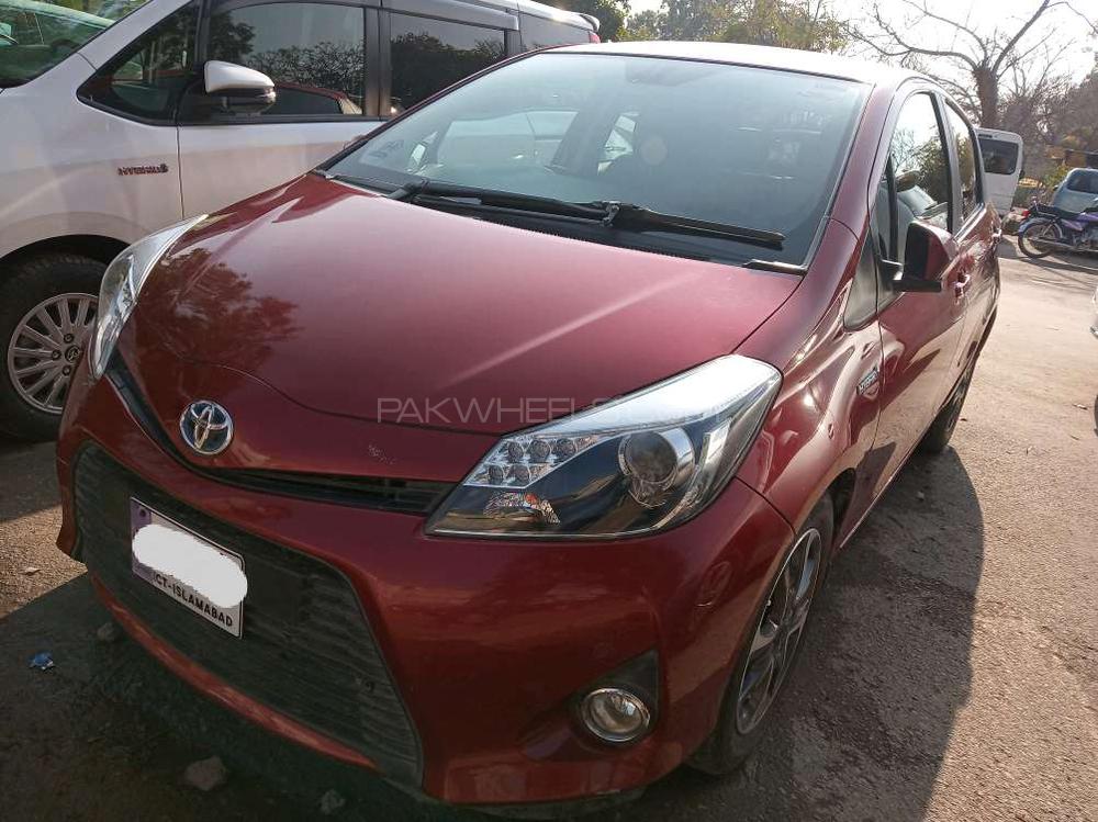 Toyota Yaris 2015 for Sale in Islamabad Image-1