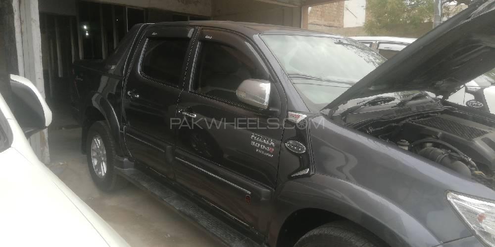 Toyota Hilux 2011 for Sale in Quetta Image-1