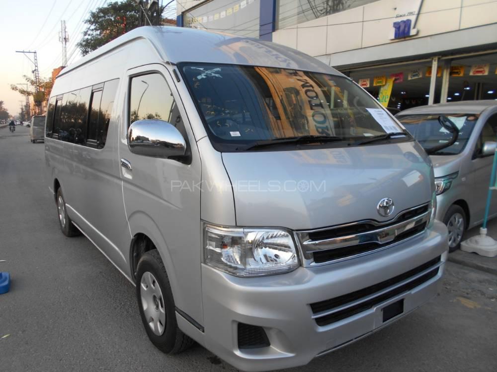 Toyota Hiace 2013 for Sale in Lahore Toyota Hiace 2013 for Sale in Lahore Image-4