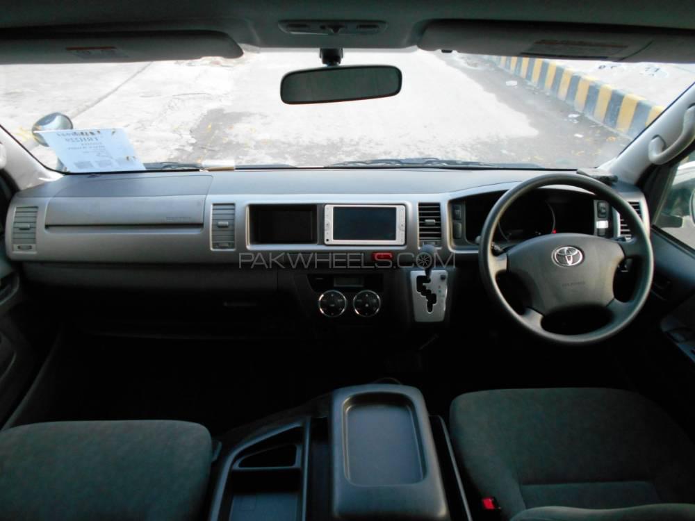 Toyota Hiace 2013 for Sale in Lahore Toyota Hiace 2013 for Sale in Lahore Image-18