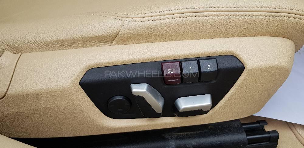 BMW 3 Series 2016 for Sale in Karachi BMW 3 Series 2016 for Sale in Karachi Image-10