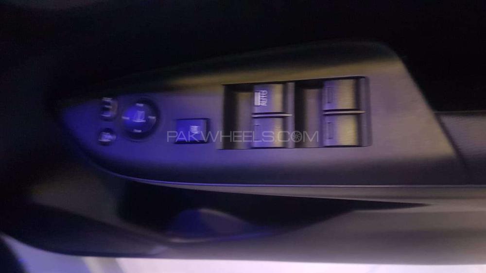 Honda Fit 2016 for Sale in Islamabad Honda Fit 2016 for Sale in Islamabad Image-3