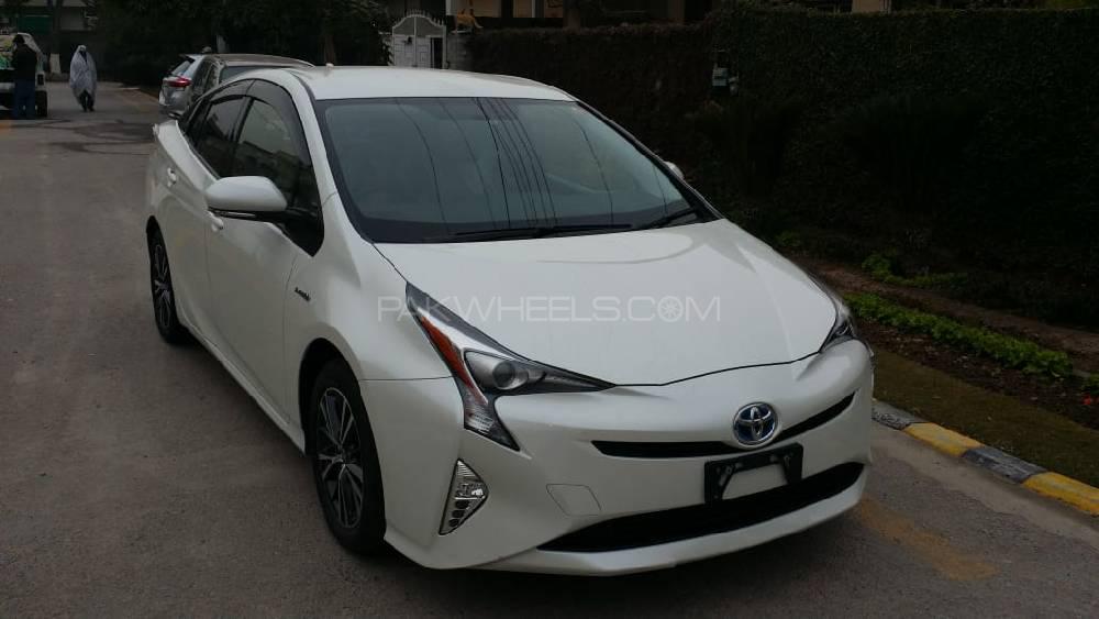 Toyota Prius 2016 for Sale in Islamabad Toyota Prius 2016 for Sale in Islamabad Image-3