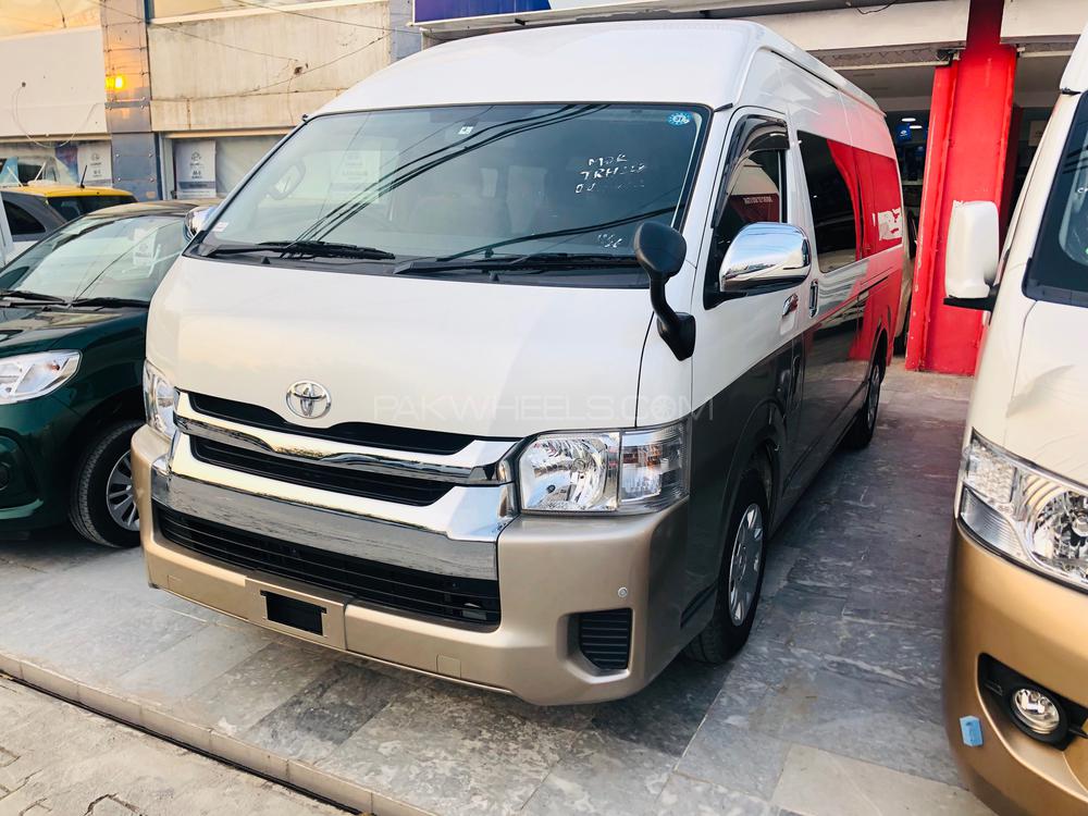Toyota Hiace 2015 for Sale in Lahore Image-1