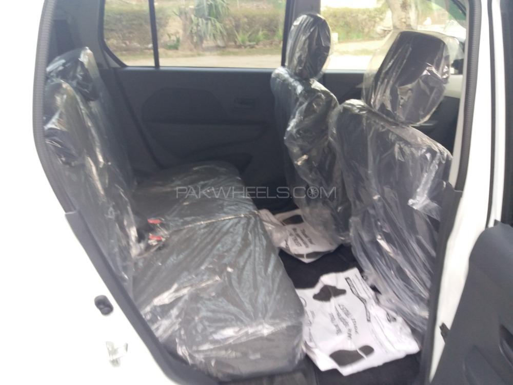 Suzuki Wagon R 2015 for Sale in Lahore Suzuki Wagon R 2015 for Sale in Lahore Image-5