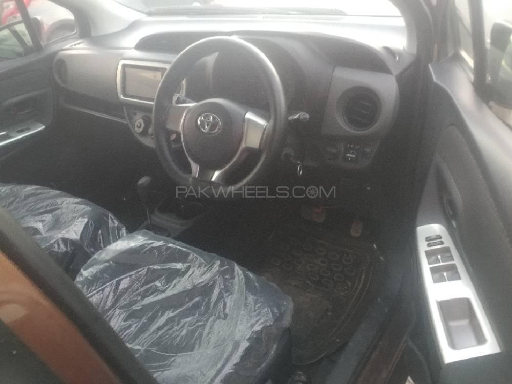 Toyota Vitz 2014 for Sale in Gujranwala Toyota Vitz 2014 for Sale in Gujranwala Image-4
