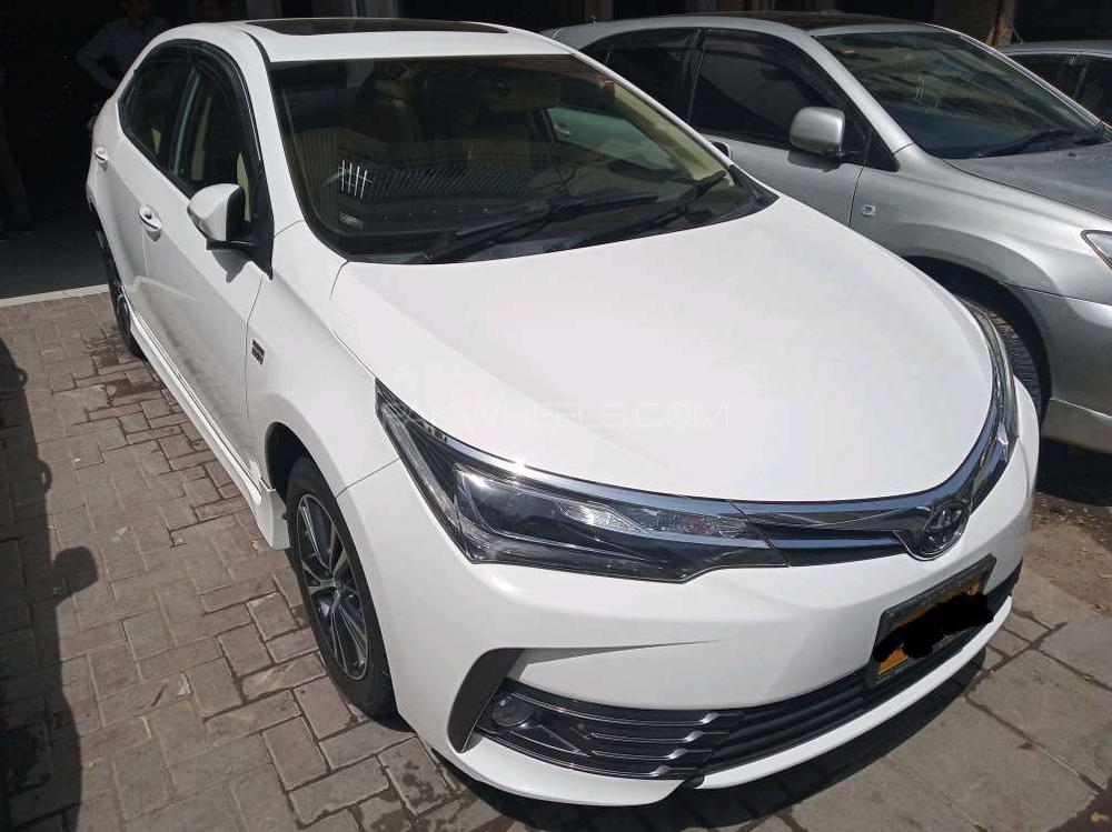 Toyota Corolla 2018 for Sale in Karachi Toyota Corolla 2018 for Sale in Karachi Image-2