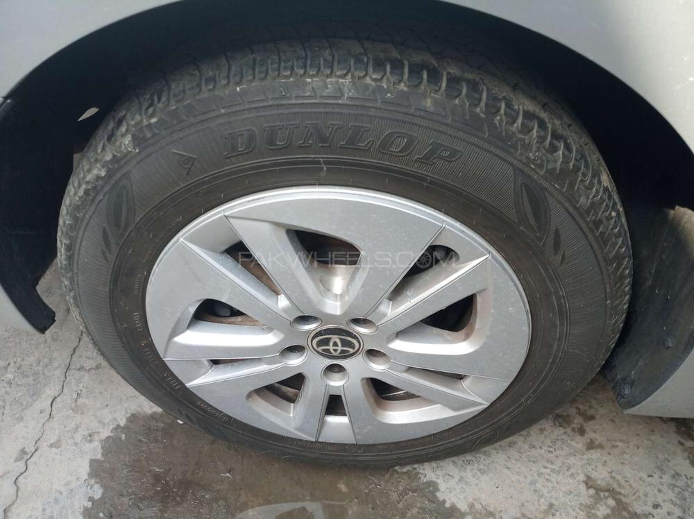 Toyota Prius 2016 for Sale in Gujranwala Toyota Prius 2016 for Sale in Gujranwala Image-12