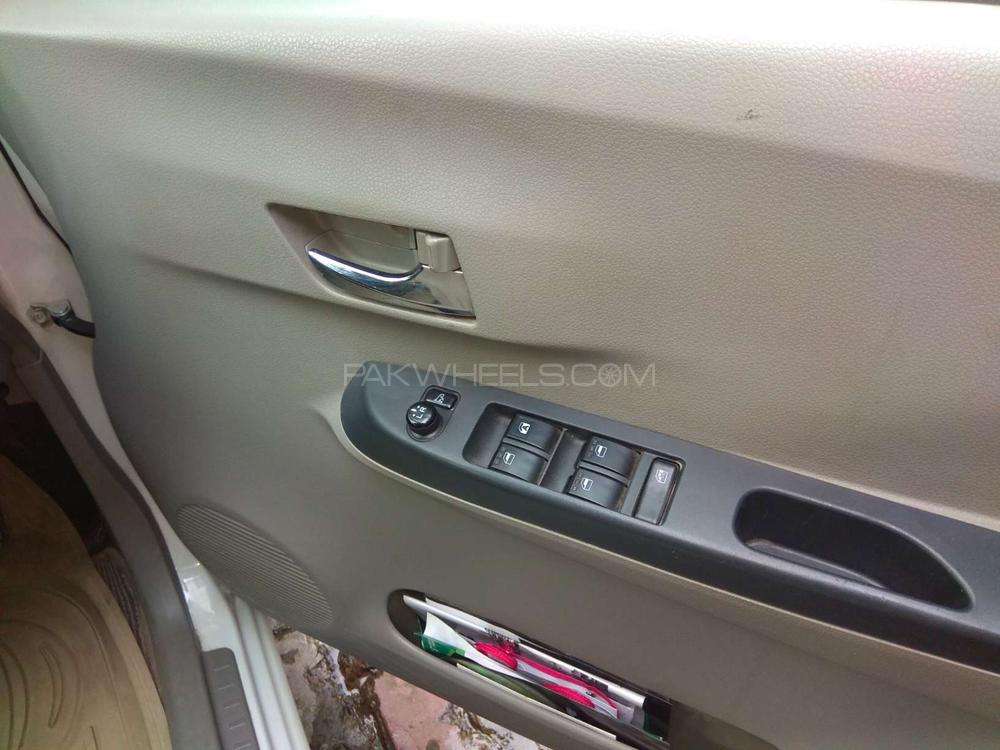 Daihatsu Mira 2011 for Sale in Lahore Daihatsu Mira 2011 for Sale in Lahore Image-6