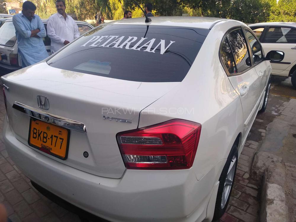 Honda City 2017 for Sale in Hyderabad Honda City 2017 for Sale in Hyderabad Image-6