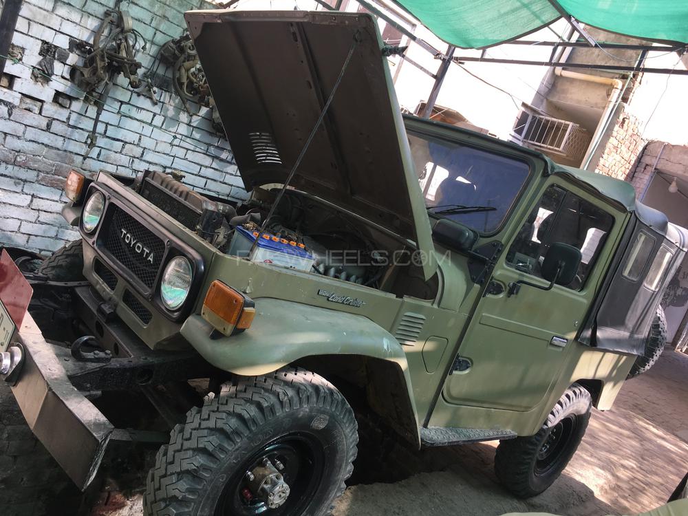 Toyota Land Cruiser 1967 for Sale in Lahore Image-1