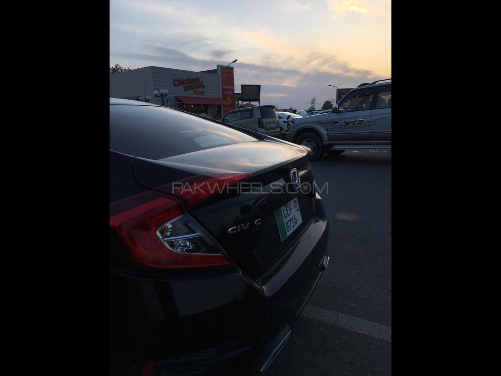 Honda Civic 2017 for Sale in Dunia Pur Image-1