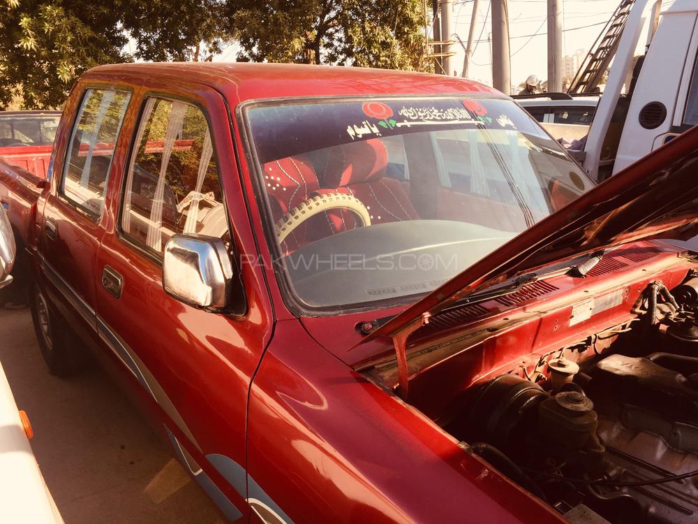 Toyota Hilux 1995 for Sale in Karachi Image-1