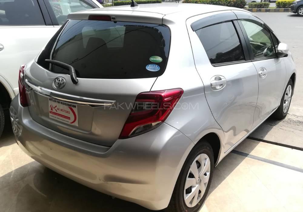 Toyota Vitz 2015 for Sale in Lahore Toyota Vitz 2015 for Sale in Lahore Image-3