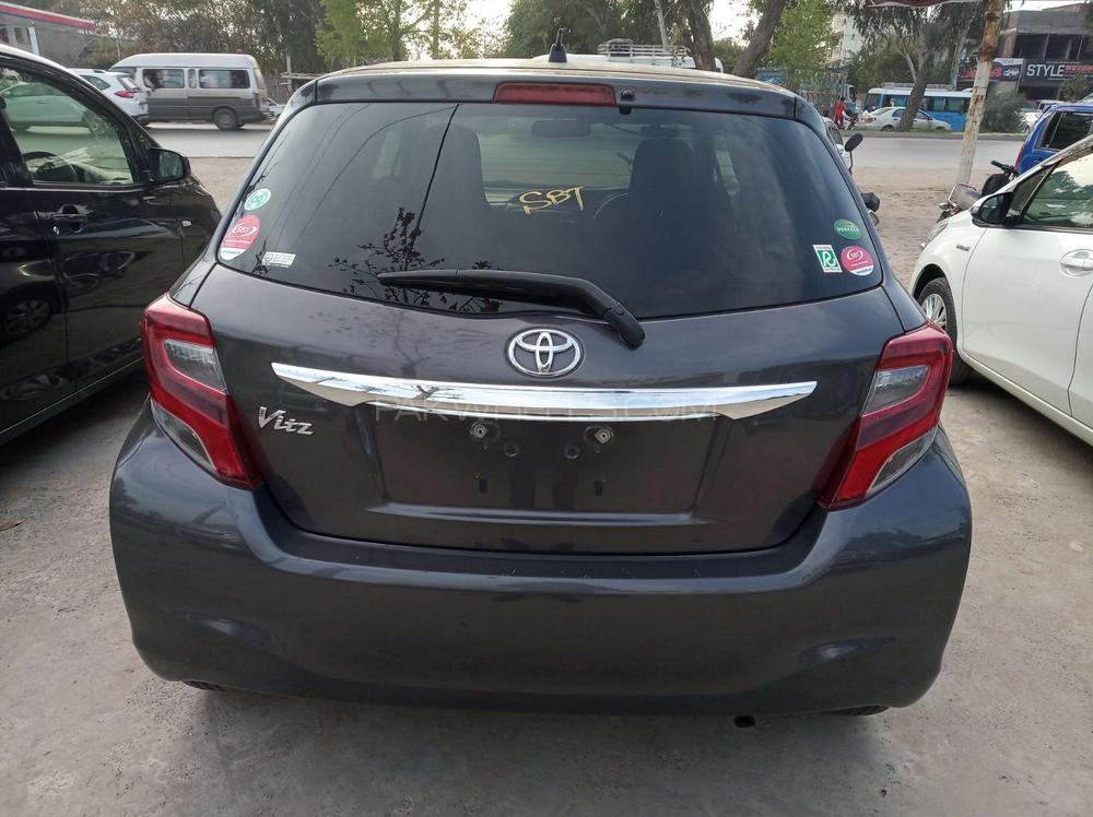 ٹویوٹا ویٹز 2015 for Sale in گجرانوالہ ٹویوٹا ویٹز 2015 for Sale in گجرانوالہ Image-4