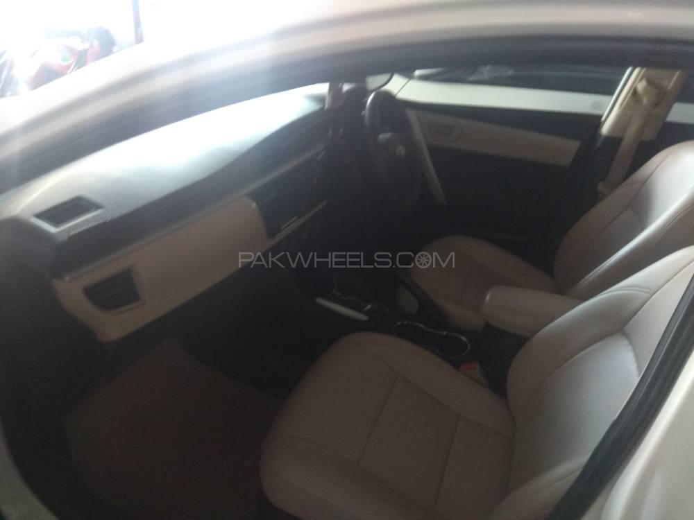 Toyota Corolla 2015 for Sale in Bahawalpur Toyota Corolla 2015 for Sale in Bahawalpur Image-5