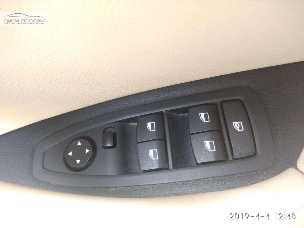 BMW X1 2017 for Sale in Lahore BMW X1 2017 for Sale in Lahore Image-9
