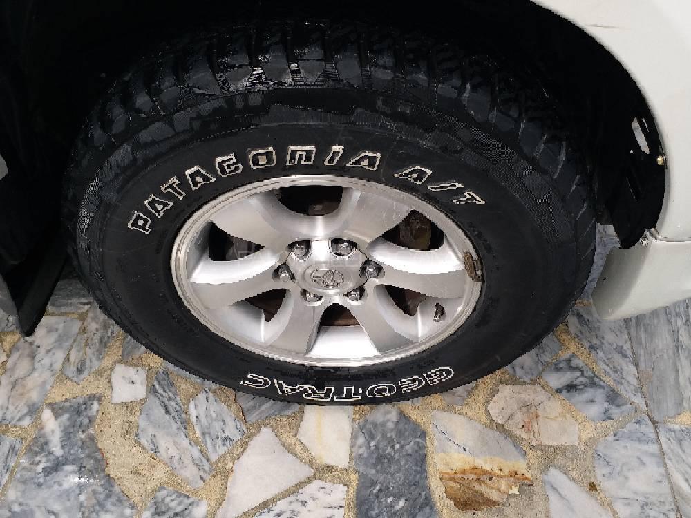 Toyota Prado 2002 for Sale in Peshawar Toyota Prado 2002 for Sale in Peshawar Image-15