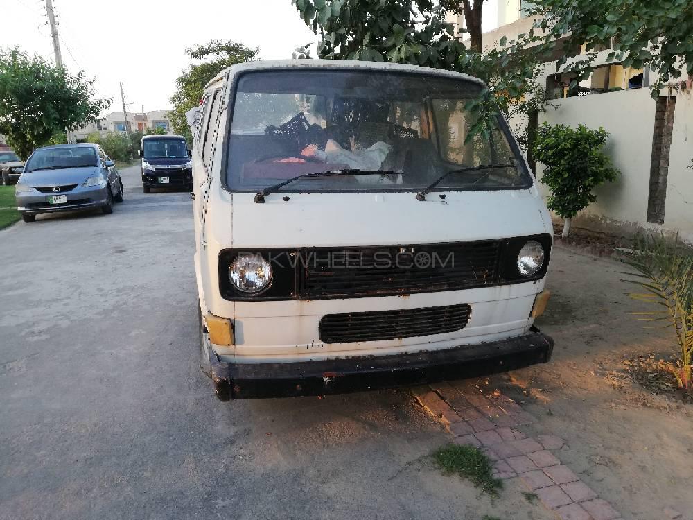 Volkswagen Micro Bus 1982 for Sale in Lahore Image-1