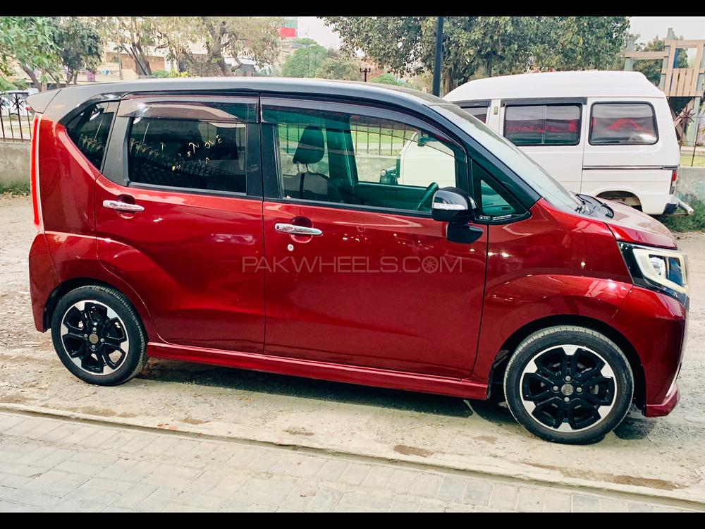 Daihatsu Move 2015 for Sale in Lahore Daihatsu Move 2015 for Sale in Lahore Image-6