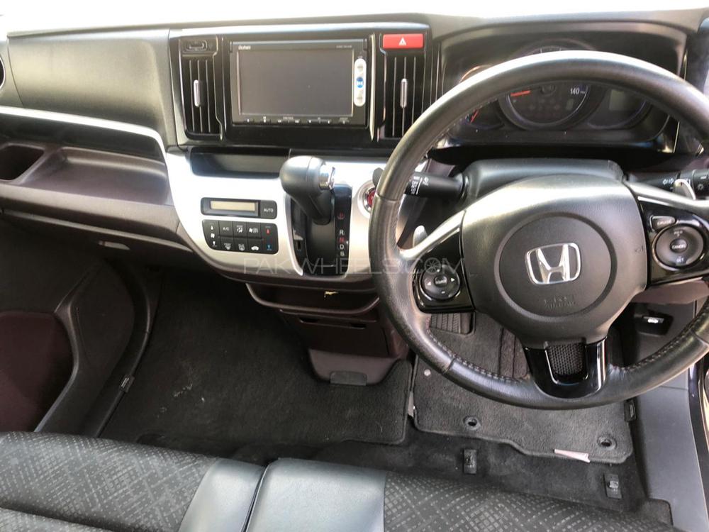 Honda N Wgn 2014 for Sale in Lahore Honda N Wgn 2014 for Sale in Lahore Image-4