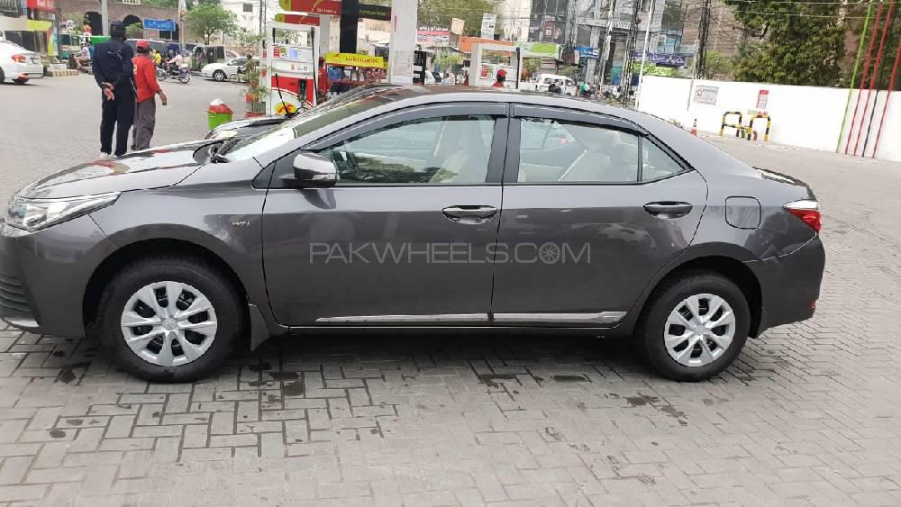 Toyota Corolla 2018 for Sale in Lahore Toyota Corolla 2018 for Sale in Lahore Image-10