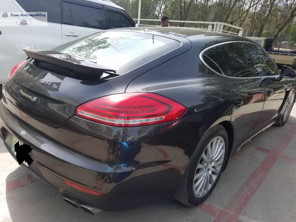 Porsche Panamera 2014 for Sale in Karachi Porsche Panamera 2014 for Sale in Karachi Image-3