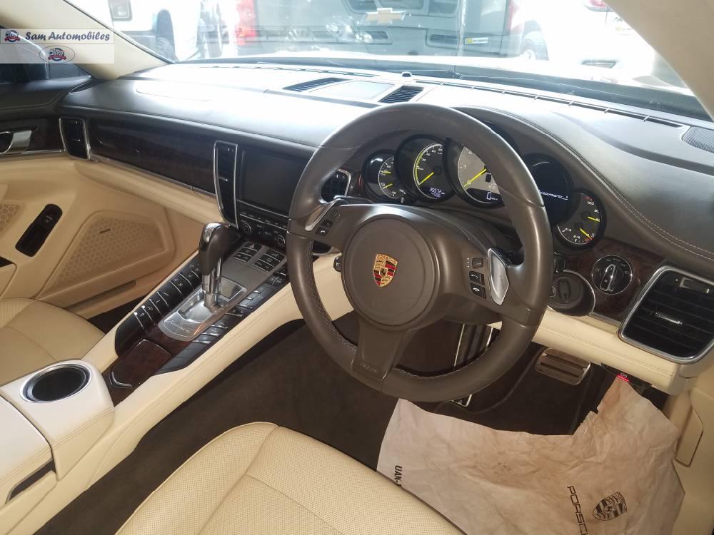Porsche Panamera 2014 for Sale in Karachi Porsche Panamera 2014 for Sale in Karachi Image-14