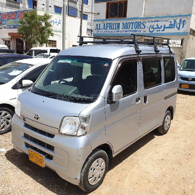 Toyota Pixis Van 2013 for Sale in Karachi Image-1