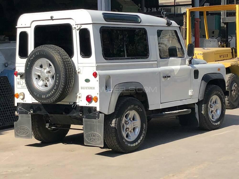 Land Rover Defender 2006 for Sale in Islamabad Land Rover Defender 2006 for Sale in Islamabad Image-6