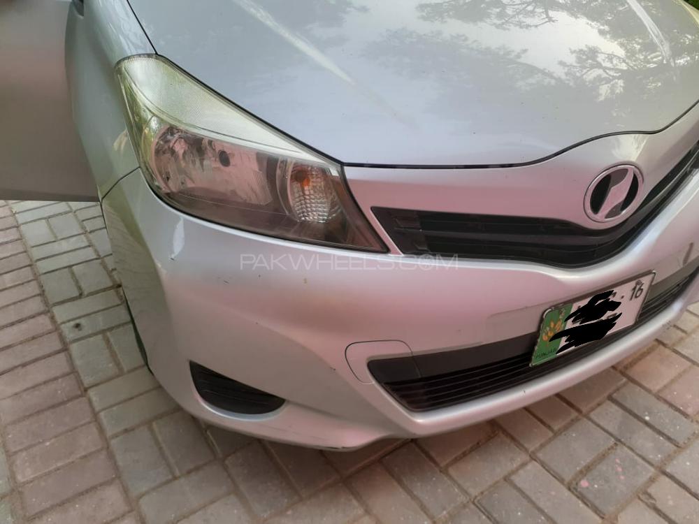 Toyota Vitz 2011 for Sale in D.G.Khan Toyota Vitz 2011 for Sale in D.G.Khan Image-2