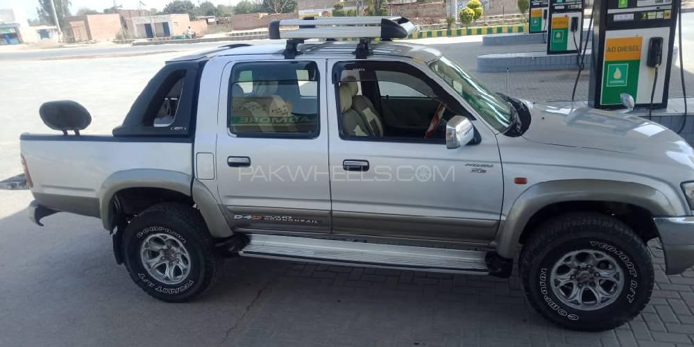 Toyota Hilux 2003 for Sale in D.G.Khan Image-1