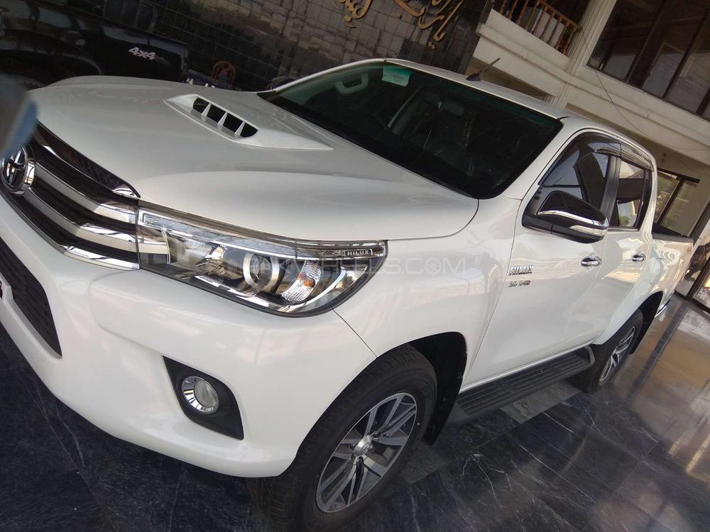 Toyota Hilux 2018 for Sale in Peshawar Toyota Hilux 2018 for Sale in Peshawar Image-13