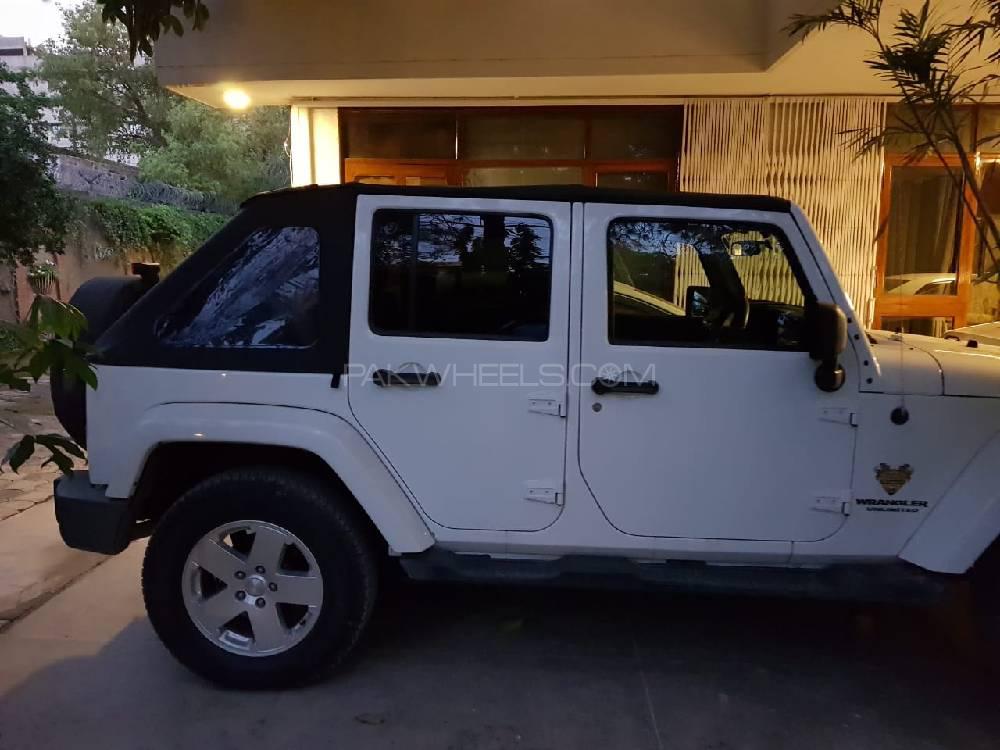 Jeep Wrangler 2013 for Sale in Islamabad Jeep Wrangler 2013 for Sale in Islamabad Image-11