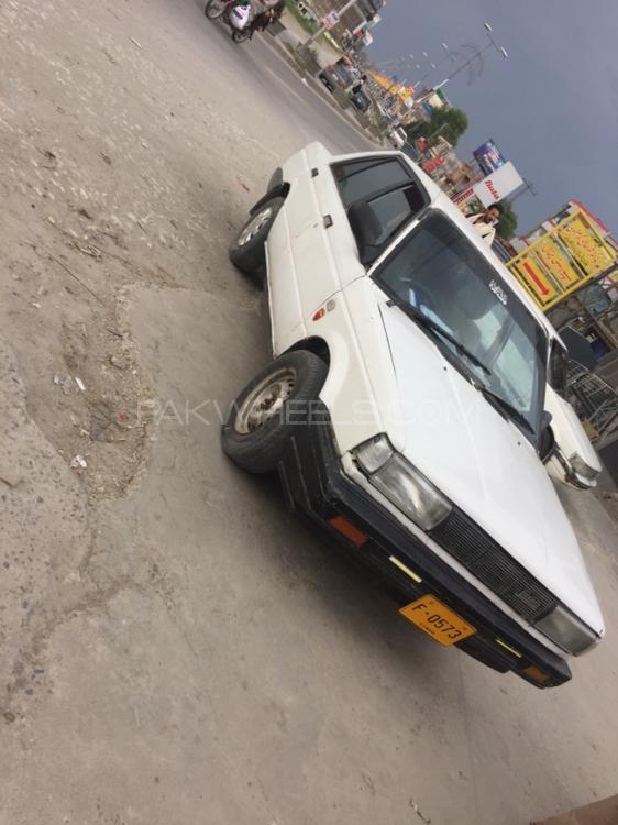 Nissan Sunny 1988 for Sale in Mardan Image-1