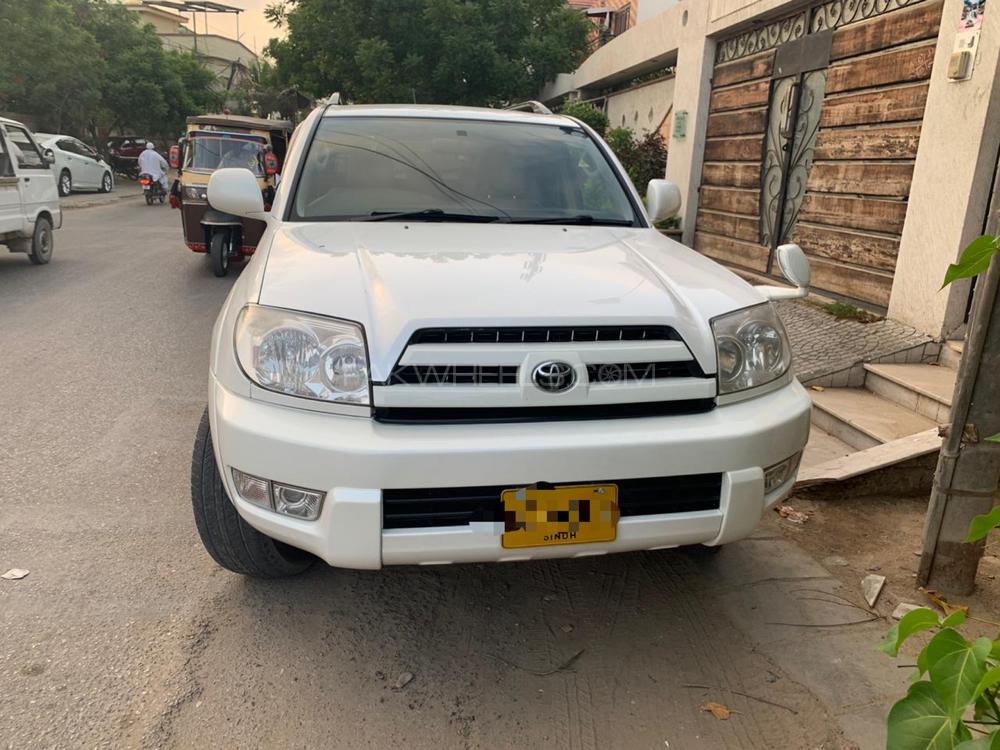 Toyota Surf 2004 for Sale in Karachi Image-1