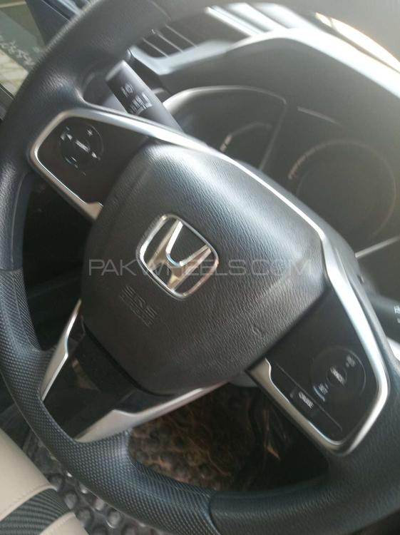 Honda Civic 2018 for Sale in Gujranwala Honda Civic 2018 for Sale in Gujranwala Image-12