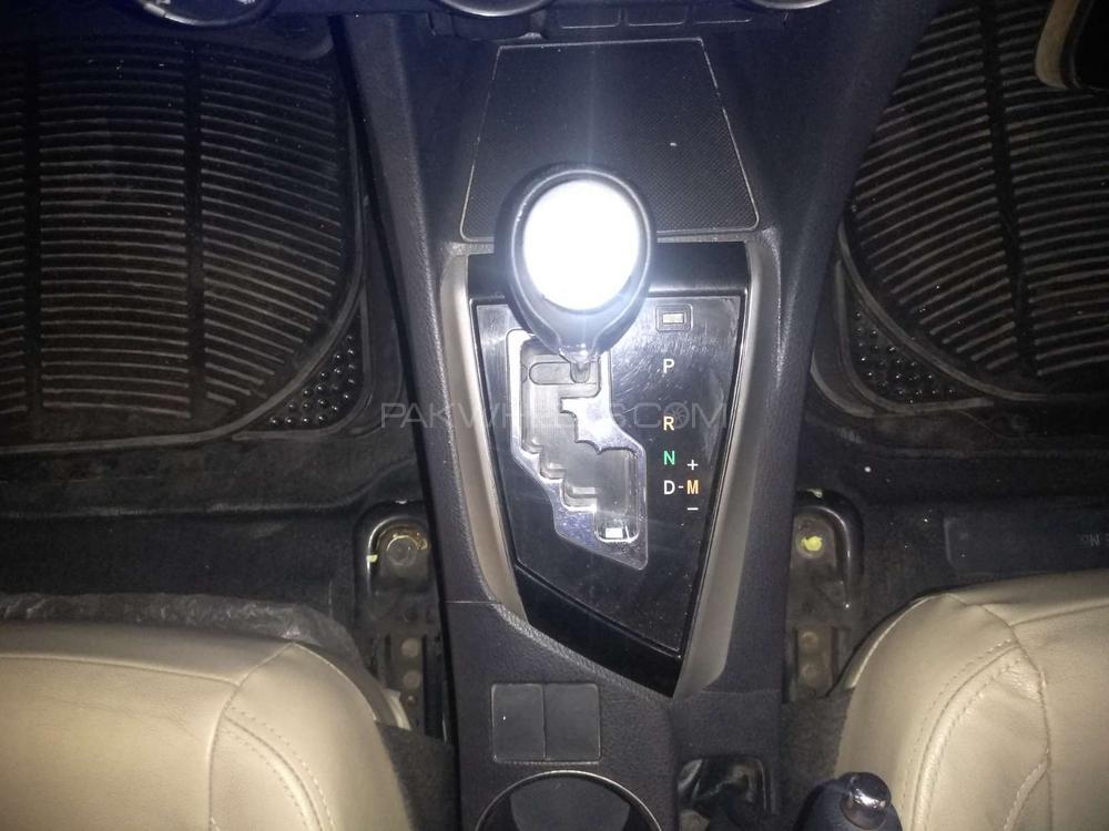 Toyota Corolla 2014 for Sale in Karachi Toyota Corolla 2014 for Sale in Karachi Image-6