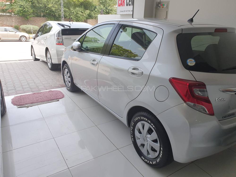 Toyota Vitz 2014 for Sale in Peshawar Toyota Vitz 2014 for Sale in Peshawar Image-2