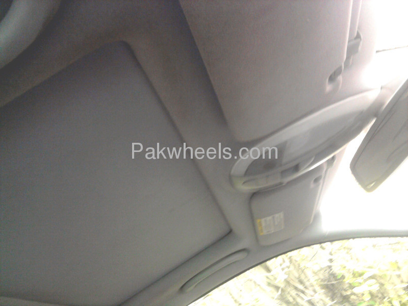 Mercedes Benz E Class 2005 for Sale in Lahore Image-1