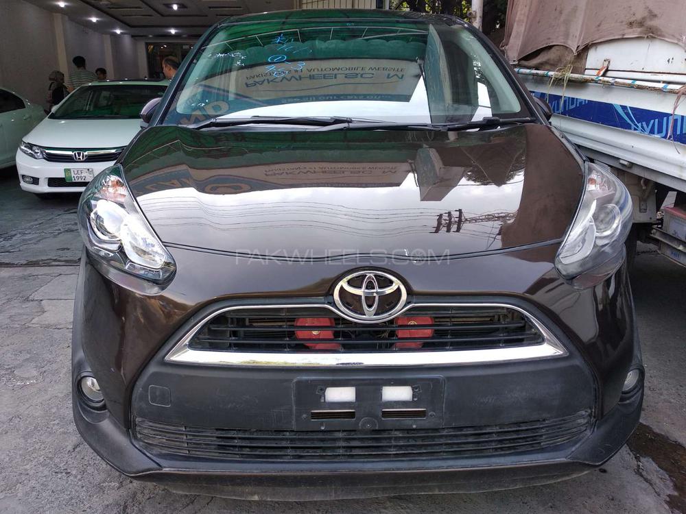 Toyota Sienta 2015 for Sale in Lahore Image-1