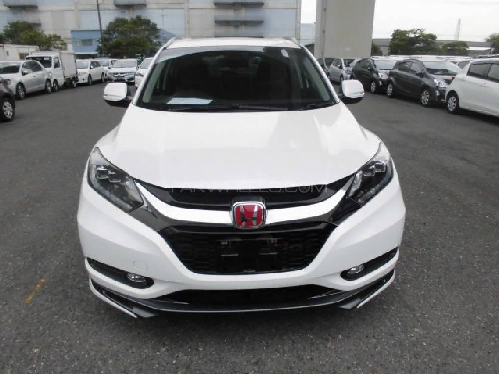 Honda Vezel 2014 for Sale in Islamabad Image-1
