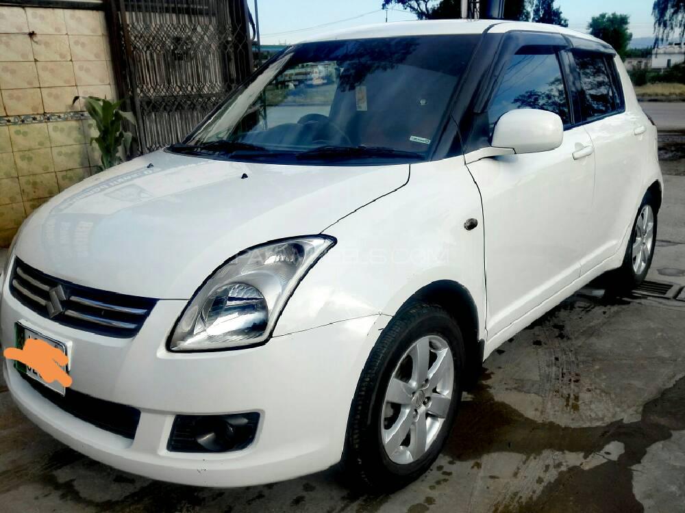Suzuki Swift 2010 for Sale in Peshawar Suzuki Swift 2010 for Sale in Peshawar Image-2