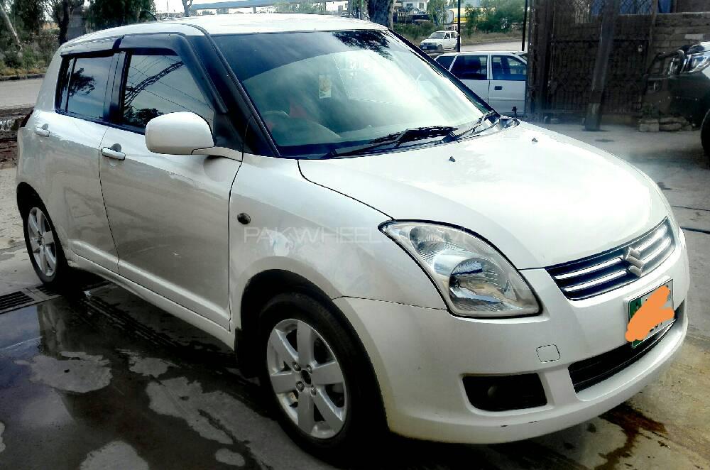 Suzuki Swift 2010 for Sale in Peshawar Suzuki Swift 2010 for Sale in Peshawar Image-3