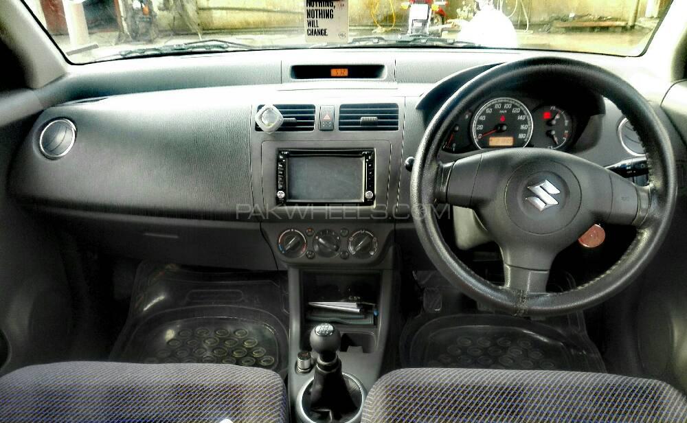 Suzuki Swift 2010 for Sale in Peshawar Suzuki Swift 2010 for Sale in Peshawar Image-4