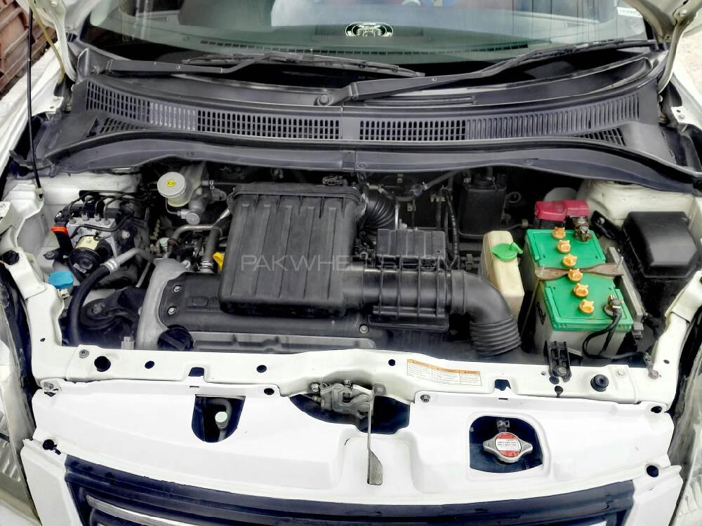 Suzuki Swift 2010 for Sale in Peshawar Suzuki Swift 2010 for Sale in Peshawar Image-7