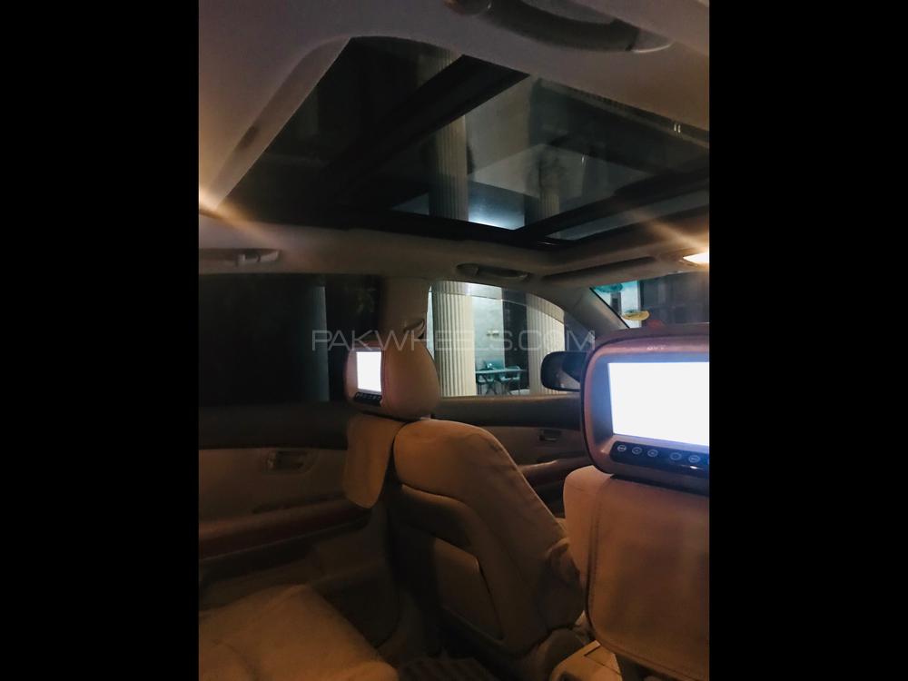 Lexus RX Series 2003 for Sale in Lahore Lexus RX Series 2003 for Sale in Lahore Image-9