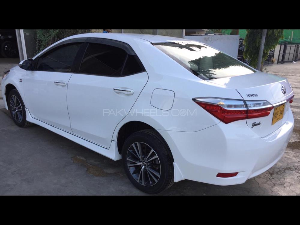 Toyota Corolla 2017 for Sale in Karachi Toyota Corolla 2017 for Sale in Karachi Image-5