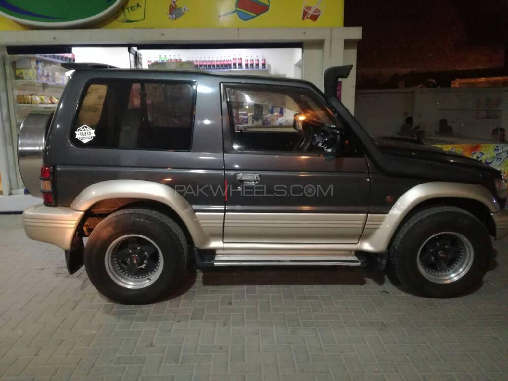 Mitsubishi Pajero 1994 for Sale in Multan Image-1
