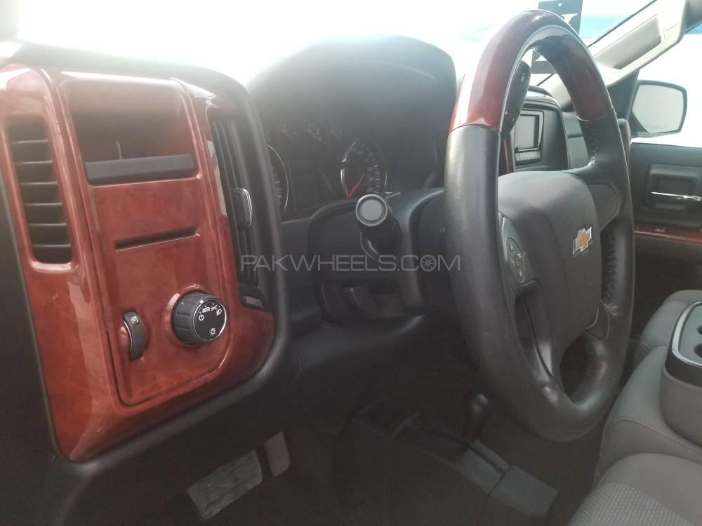 Chevrolet Silverado 2014 for Sale in Karachi Chevrolet Silverado 2014 for Sale in Karachi Image-9